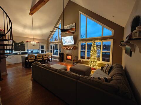 Mill Lake Paradise Cottage