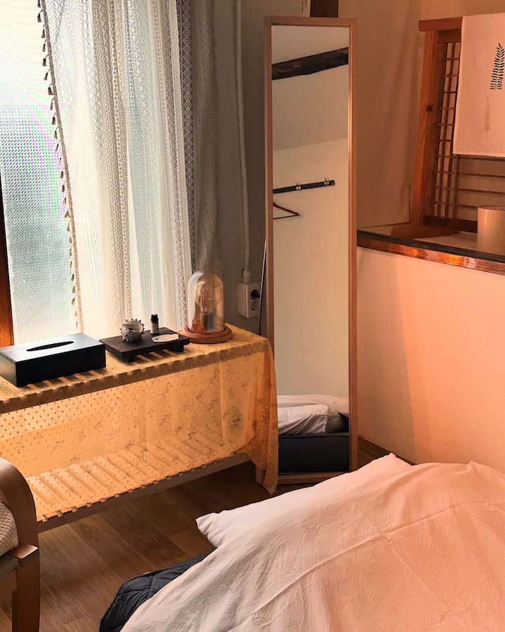 საძინებელი 2