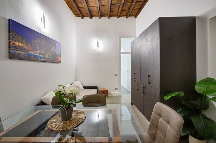 Navona Charme Apartment 2 gallery image 2