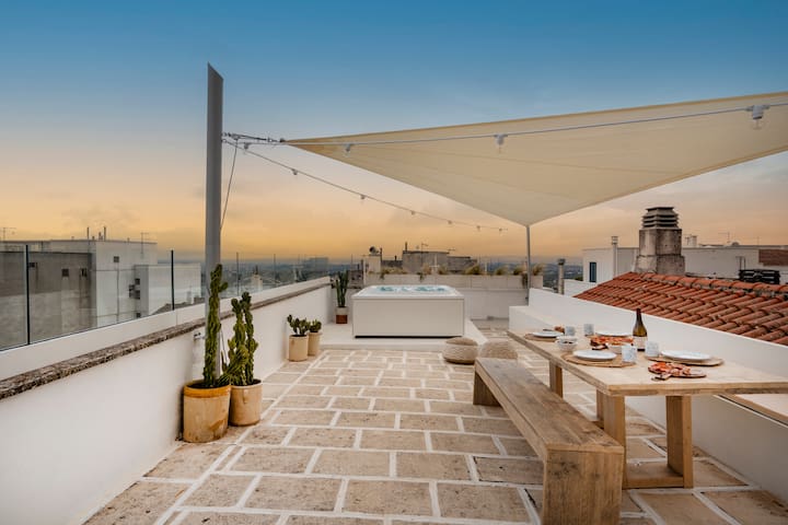 Casa design,terrazza panoramica vista mare,jacuzzi