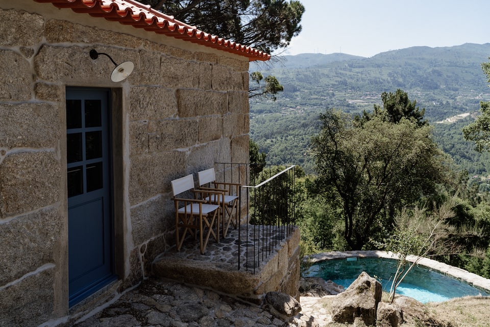 A stone cottage above the Douro Valley, Penha Longa, Douro Valley, Portugal, photo 4 of 10