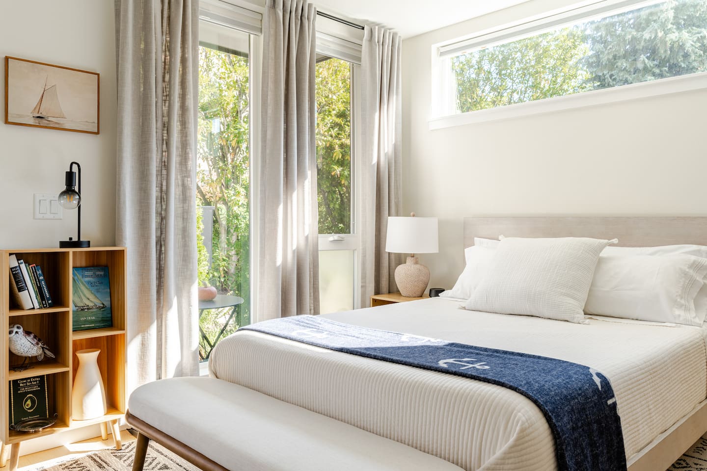 Modern Bright Clean