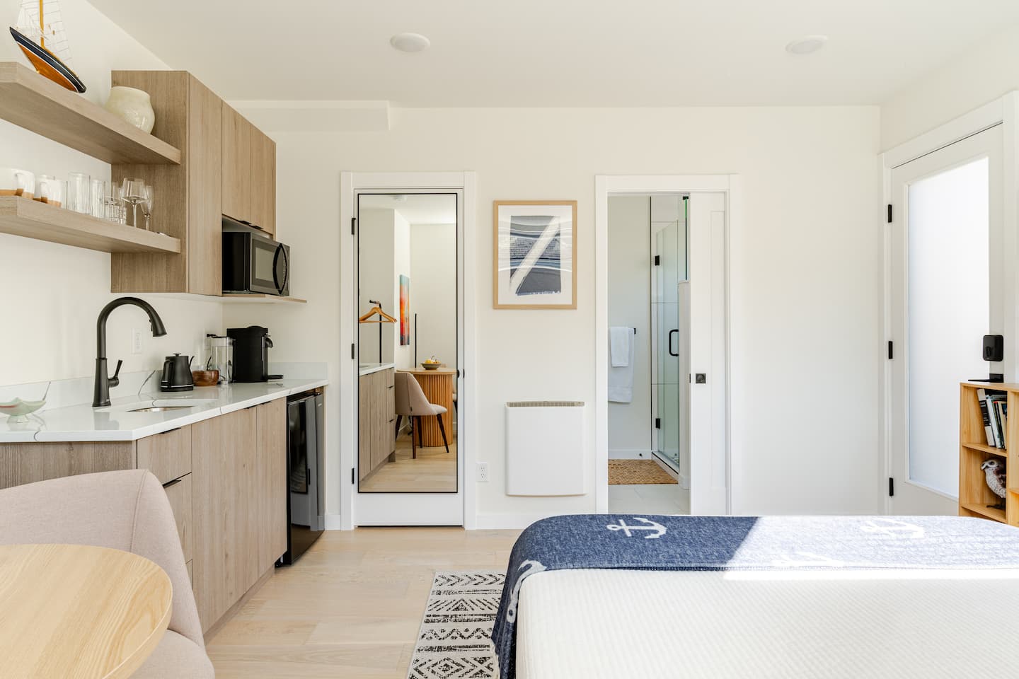 Modern Bright Clean