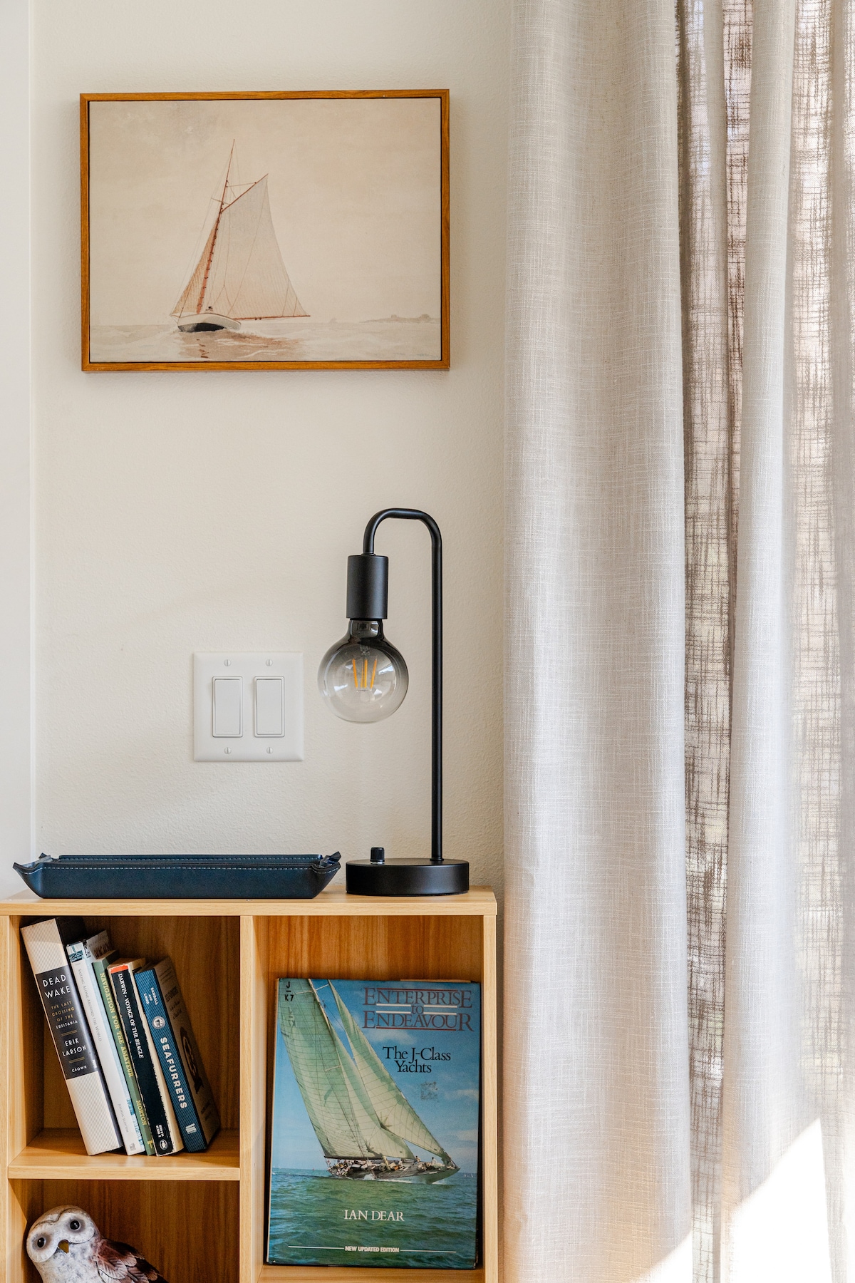 Modern Bright Clean