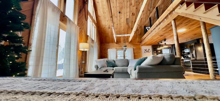 Cozy Chalet – Mtn View+ Hot Tub+ Hike+ Santa's Vil - Himalaya, Jefferson