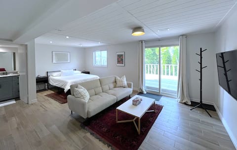 Popular Airbnb listing: Secluded Basement Retreat - Private Garden Entry. in Highland West