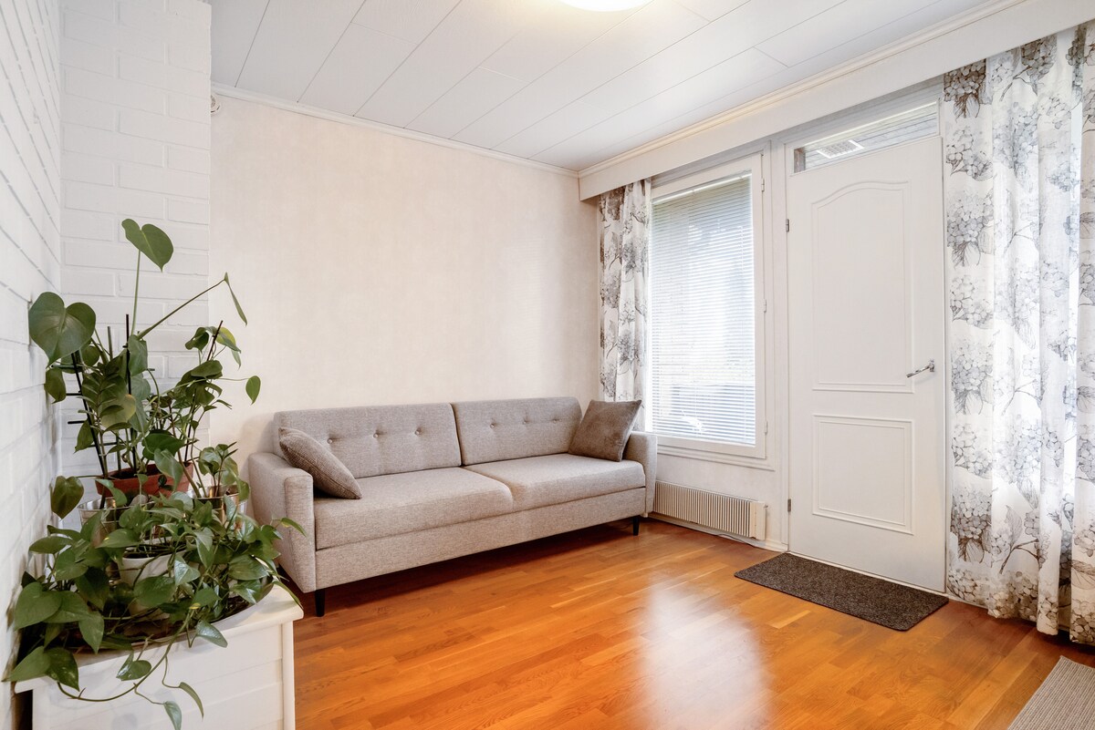 Всекидневна 1