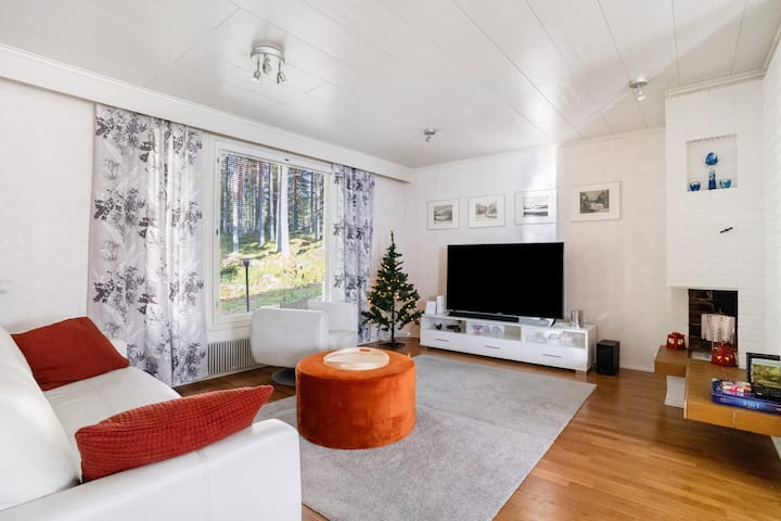 Spacious House In Rovaniemi / Lapland (11 Beds) - Rovaniemi