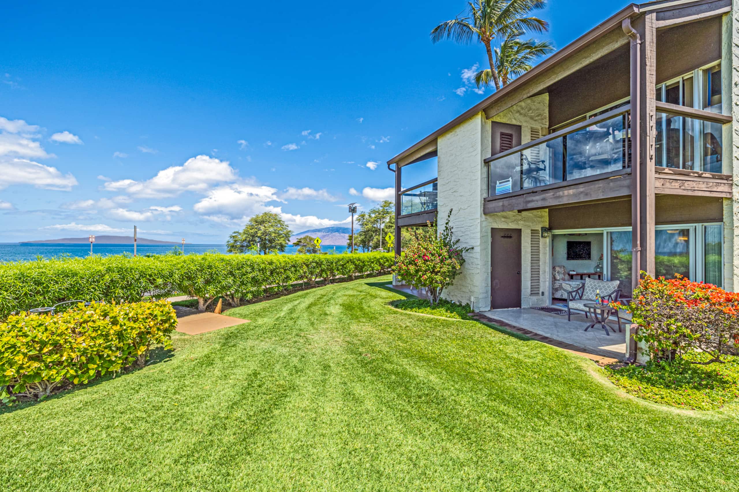 Condo in Kihei · ★4.91 · 1 bedroom · 1 bed · 1 bath - Image 29