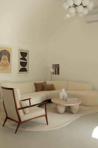 Luxurious Villa in Olive Groves with Pool & Gym gallery image 3