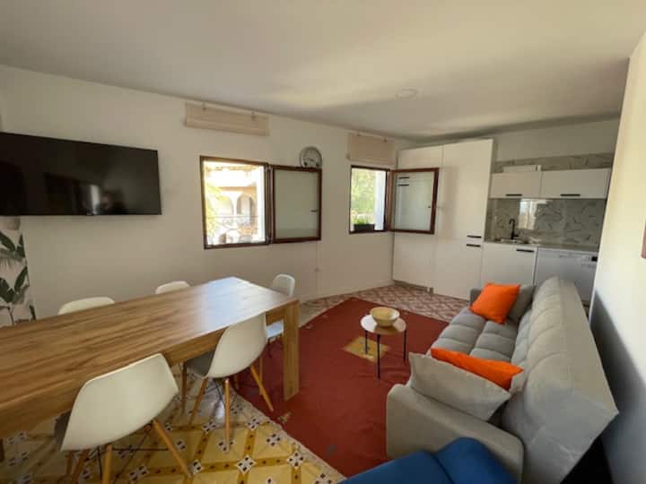 Junto A La Playa Con Terraza, 2ª Planta - Villajoyosa