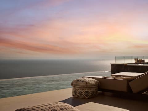 Elpida Luxury Villa, with Infinity Pool