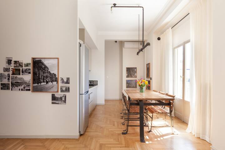 Hidesign Athens Luxury Apartment in Kolonaki gallery image 2