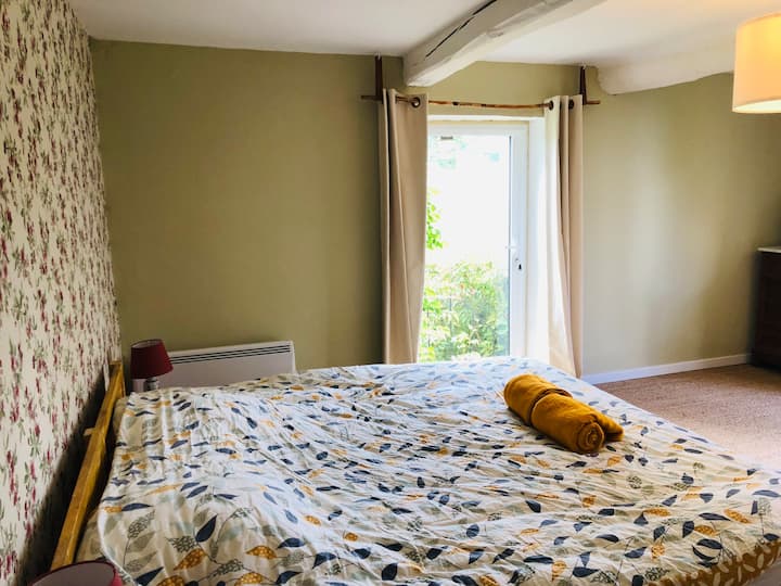 ಬೆಡ್‌ರೂಮ್ 4