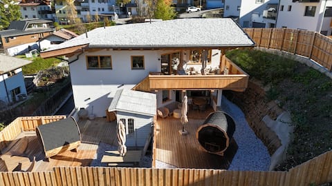 K-Style Chalet Serles with private sauna
