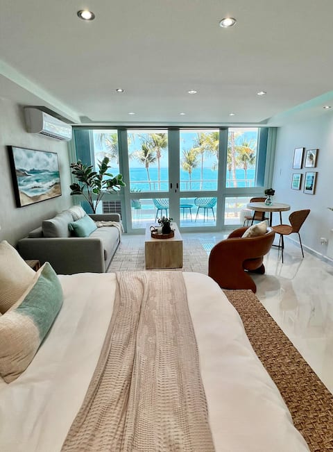 Successful Airbnb property: Turquoise View, beautiful oceanfront sunrise. in Las Croabas