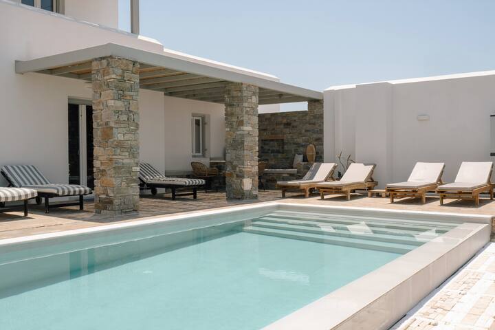 Villa Yara gallery image 3