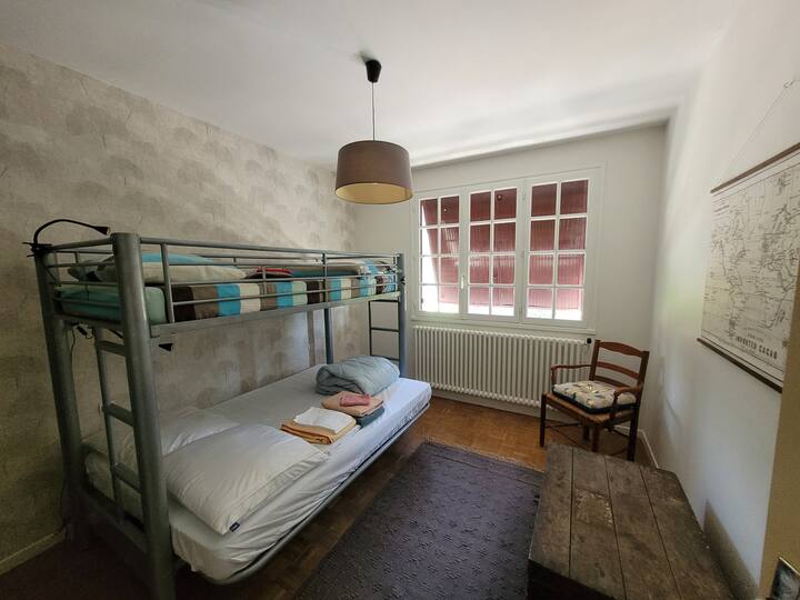 საძინებელი 3