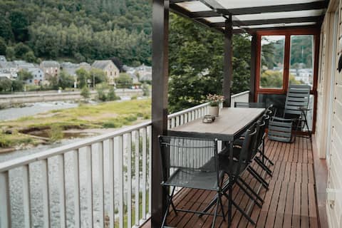 Top performing Airbnb: Water view | private balcony in Vresse Sur Semois