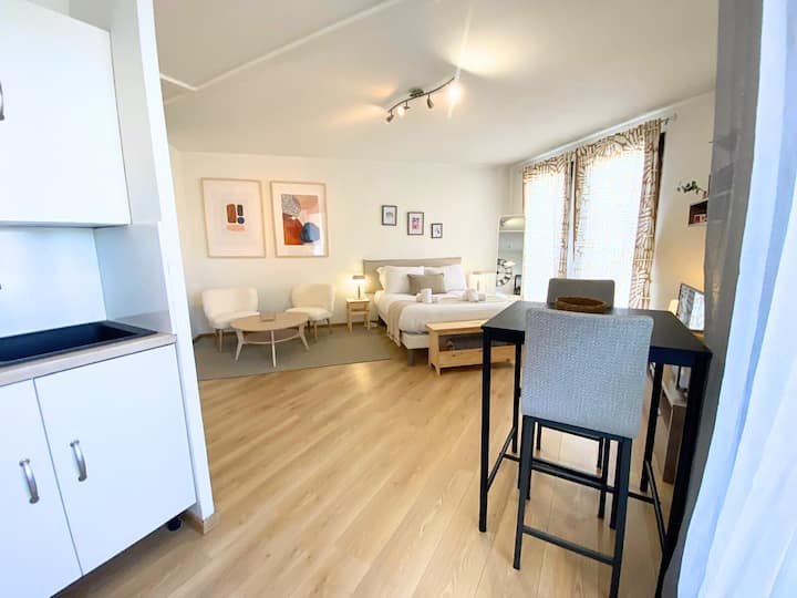 Balmettes - Balcon, Parking - Annecy-le-Vieux
