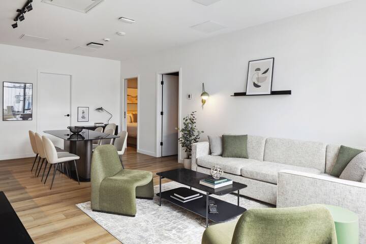 Smithe House -Two-Bedroom, Two-Bath Apartment gallery image 5