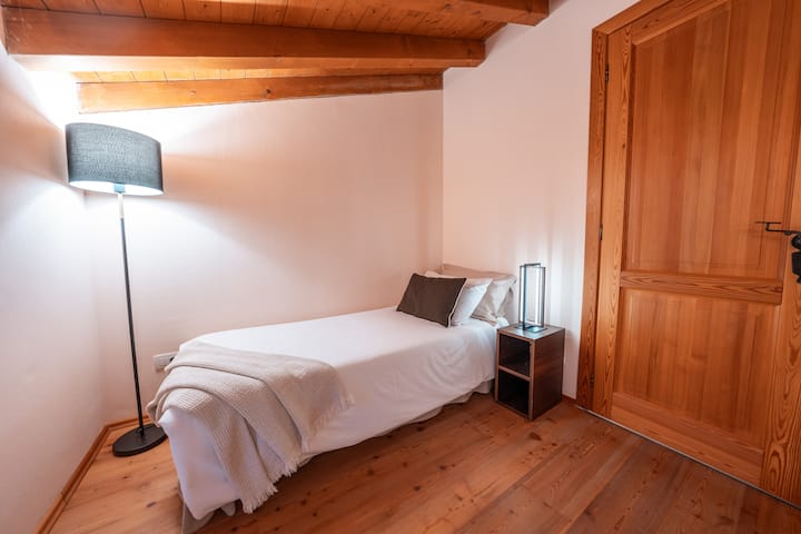 غرفة النوم 8