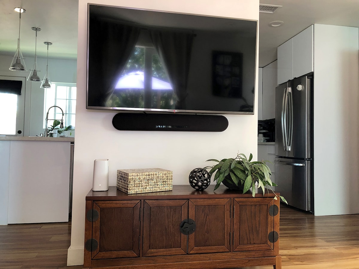 Top performing Airbnb: Pentuckett Manor - Canyon Retreat in Greater North Park