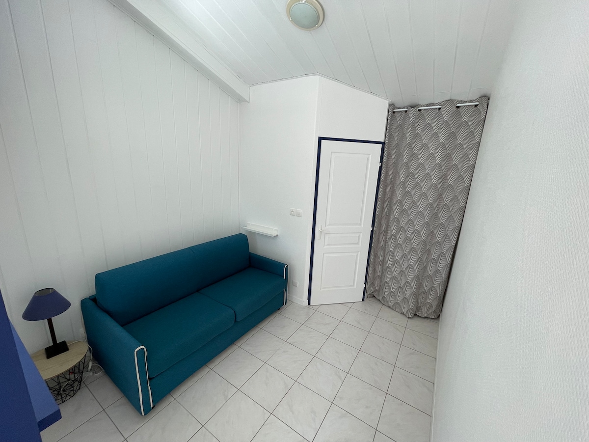 Top Airbnb: Studio near Ocean a Angoulins