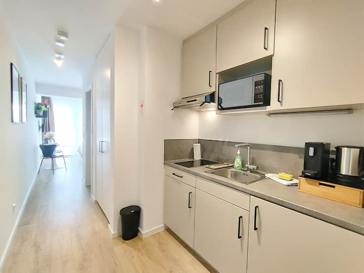 Univercity Apartment Für Bis Zu 4|terrasse|küche - Erlangen