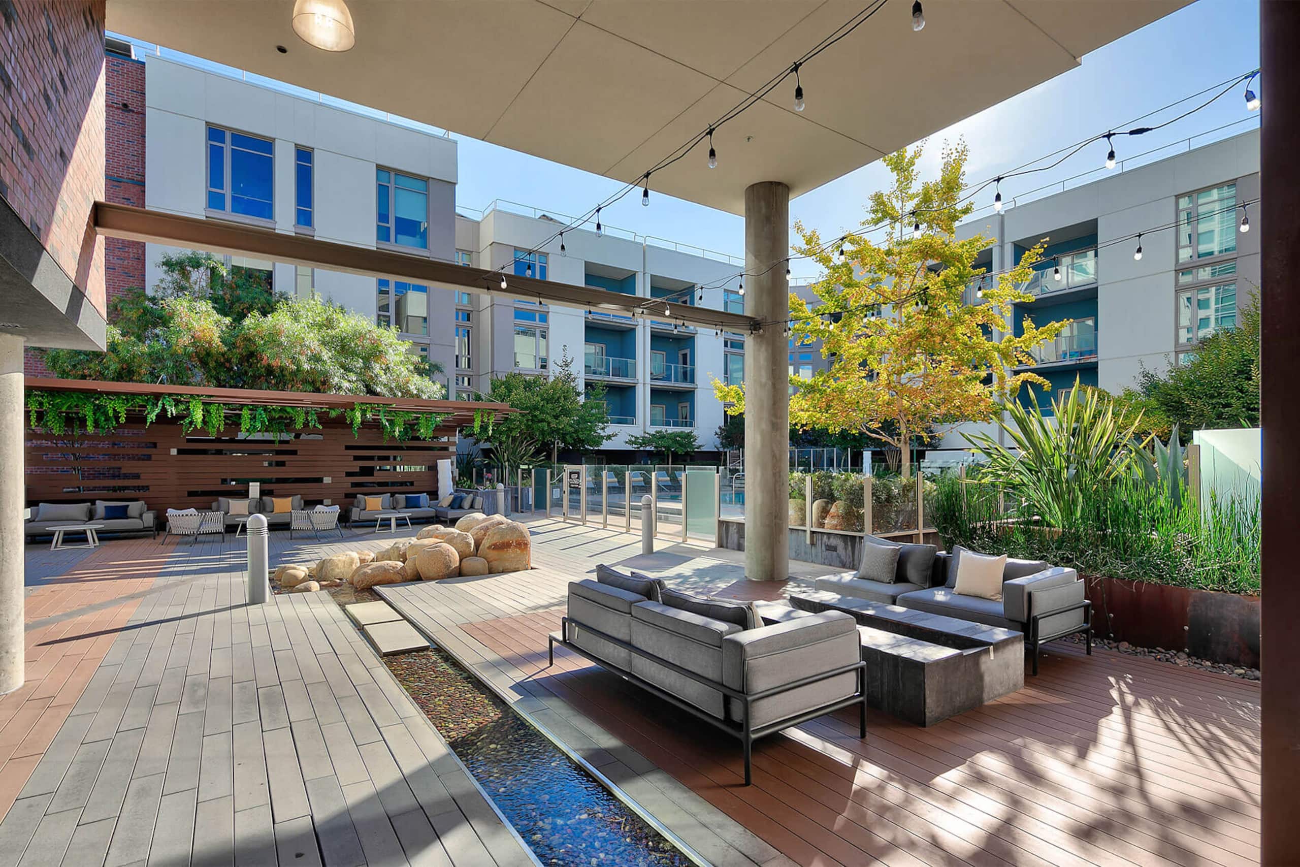 Lux Apartment-Pool/Parking/Spa - Image 49