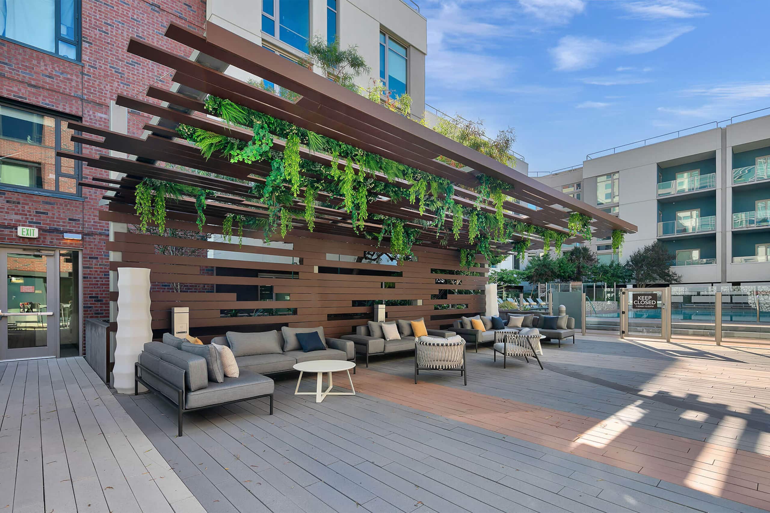 Lux Apartment-Pool/Parking/Spa - Image 53