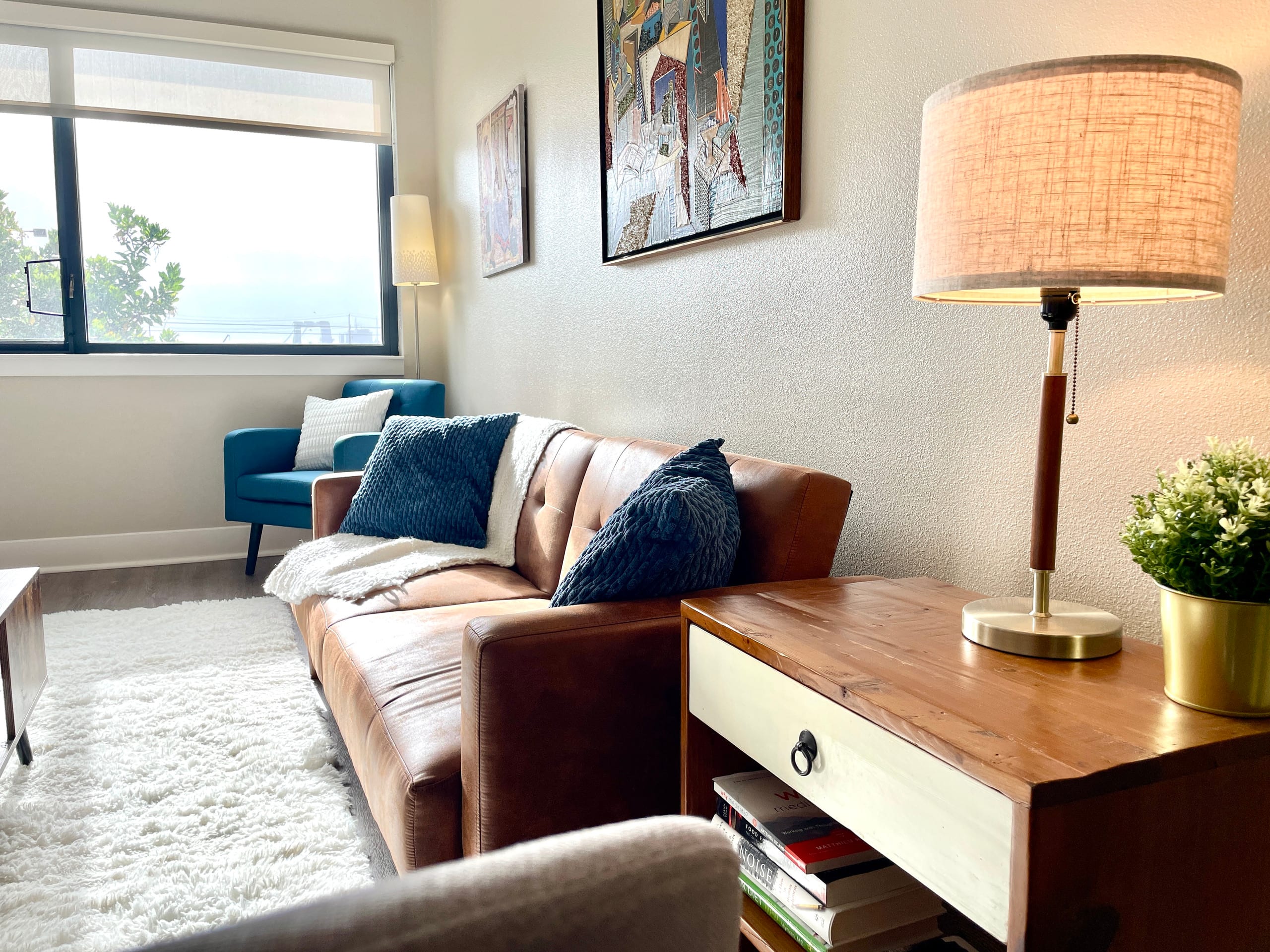 Lux Apartment-Pool/Parking/Spa - Image 6