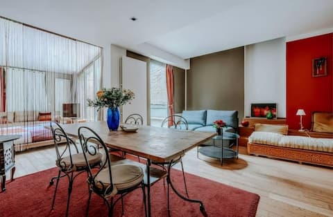 Amazing studio with outside patio
