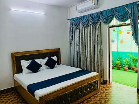 Kashi Stay - Fully furnished 2 Bedrooms Apartment