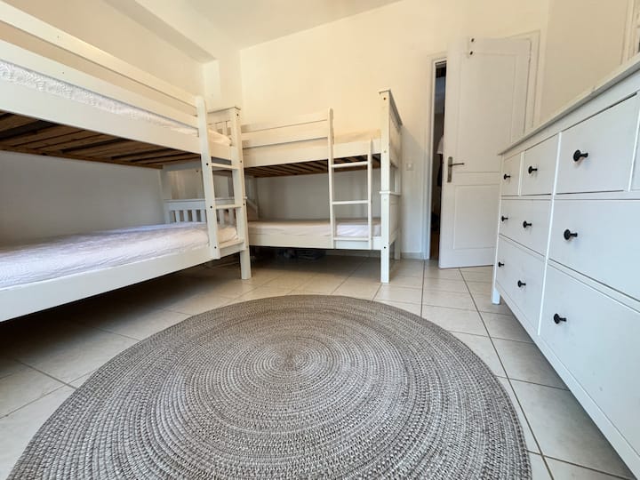 საძინებელი 3