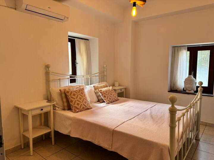 საძინებელი 2