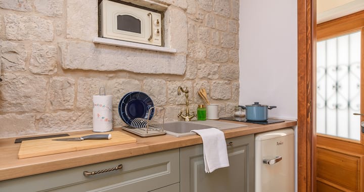 Oleander Center Studio, 2min To Trogir Center - Trogir