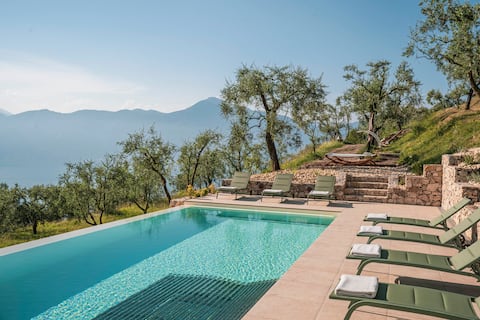 Podere Sabaina – Views, private heated Pool
