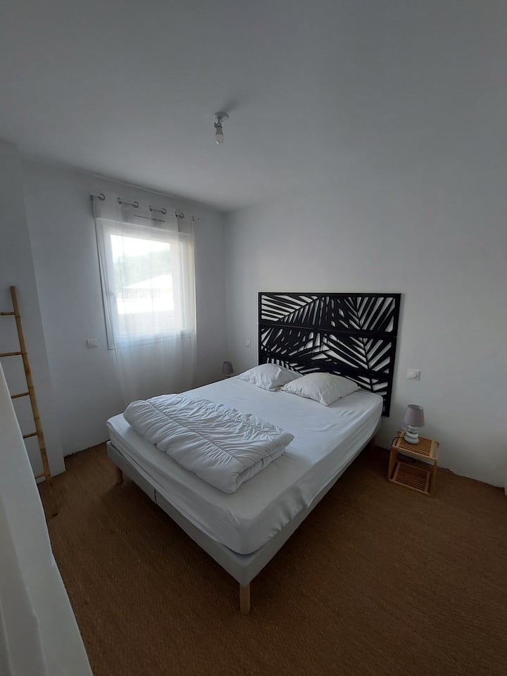 غرفة النوم 1