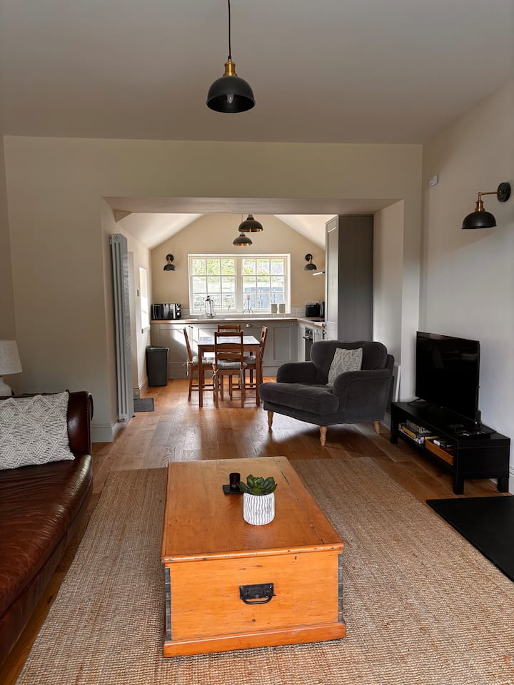 Lovely Cottage Near Blair Castle 
Licence Pk13008f - Blair Atholl