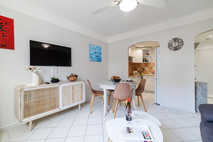 Appartement 2p - Centre De Menton, Proche Plage - ibis budget Menton Bord de Mer