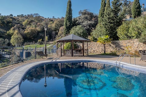 Mansion with 5 bedrooms, Jacuzzi at 40° + Paddle tennis