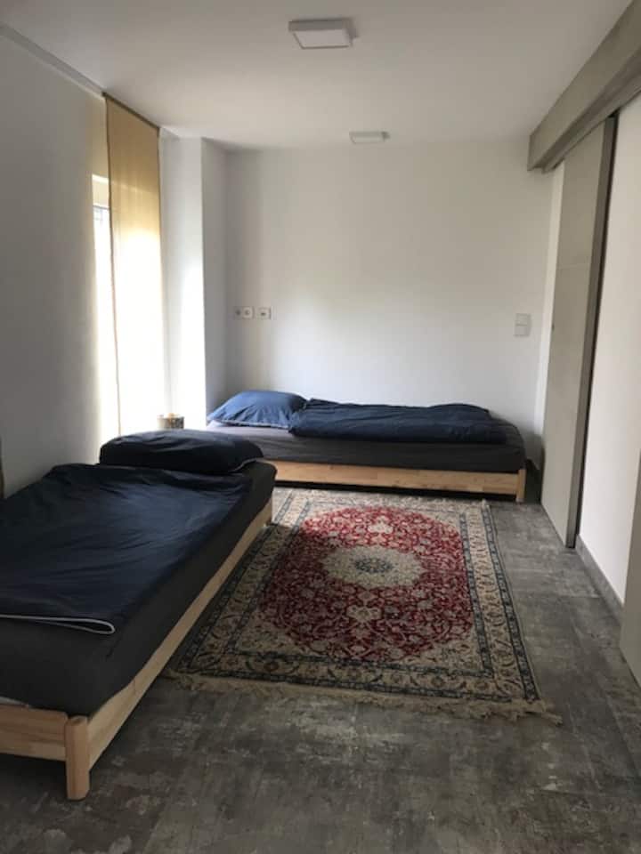 საძინებელი 2