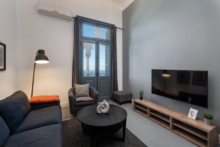 Grey | Studio Apartments Corniche Alexandria Lv - 알랙산드리아