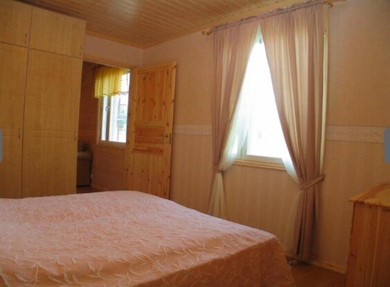 Boven: de slaapkamer:::