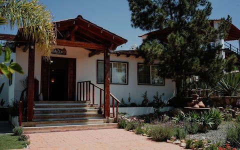 Ranch with a private pool in Valle de Guadalupe
