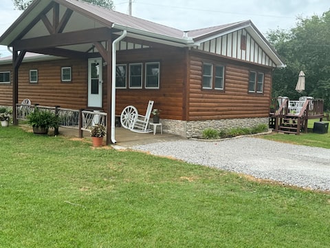 Wagon Wheel Retreat 20% off/weekly rental