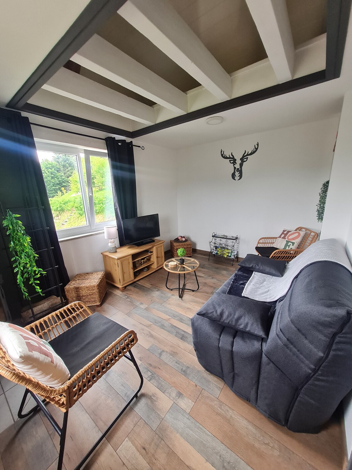 Annuncio Airbnb popolare: In the Calm of the Vosges
"Gîte Les Bluets" a Grand Est