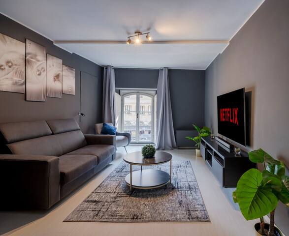 Cathedral center 50meters Via Torino-apt. 2 floors