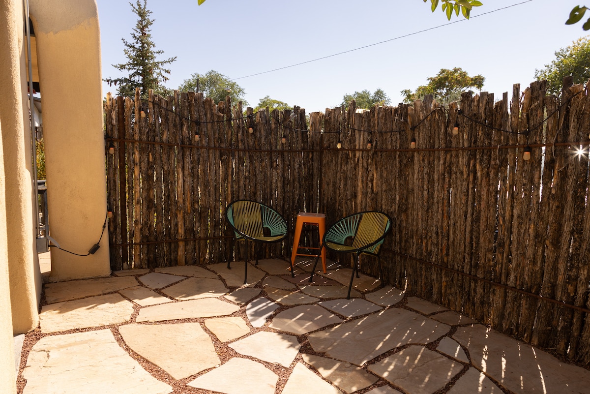 Casa Solana Casita - Guesthouses for Rent in Santa Fe, New Mexico, United  States - Airbnb